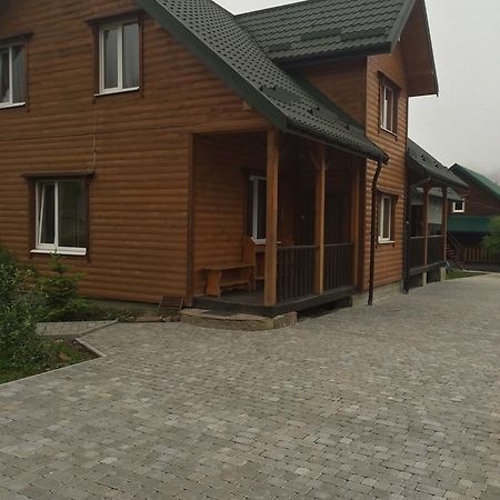斯拉夫西克 Сонячні Карпати酒店 外观 照片